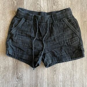 Old navy woman’s XS black shorts